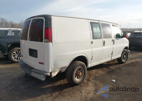 2000 GMC Savana Standard from USA, damaged, VIN 1GTHG35R3Y1231827